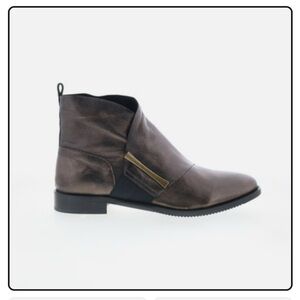 Johnston & Murphy Dark Brown Ankle Booties